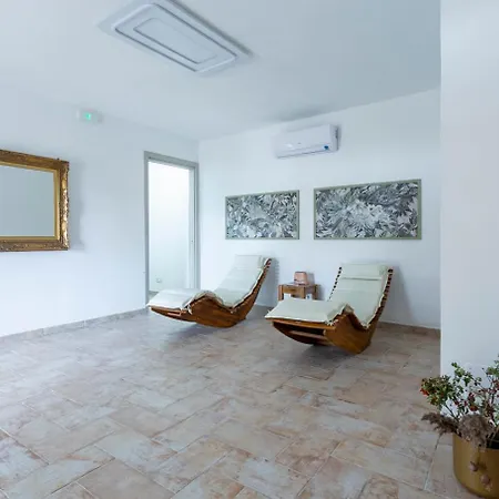 Aparthotel Relais E L'antica Fornace 4*