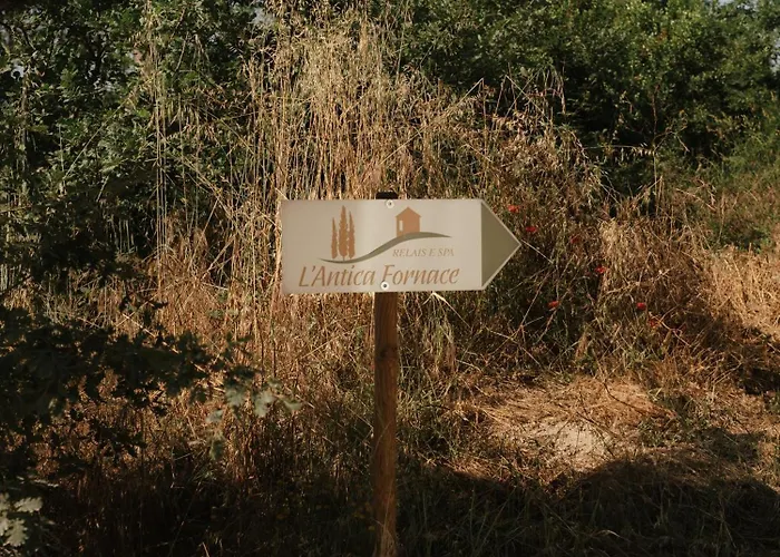 Aparthotel Relais E L'antica Fornace 4*